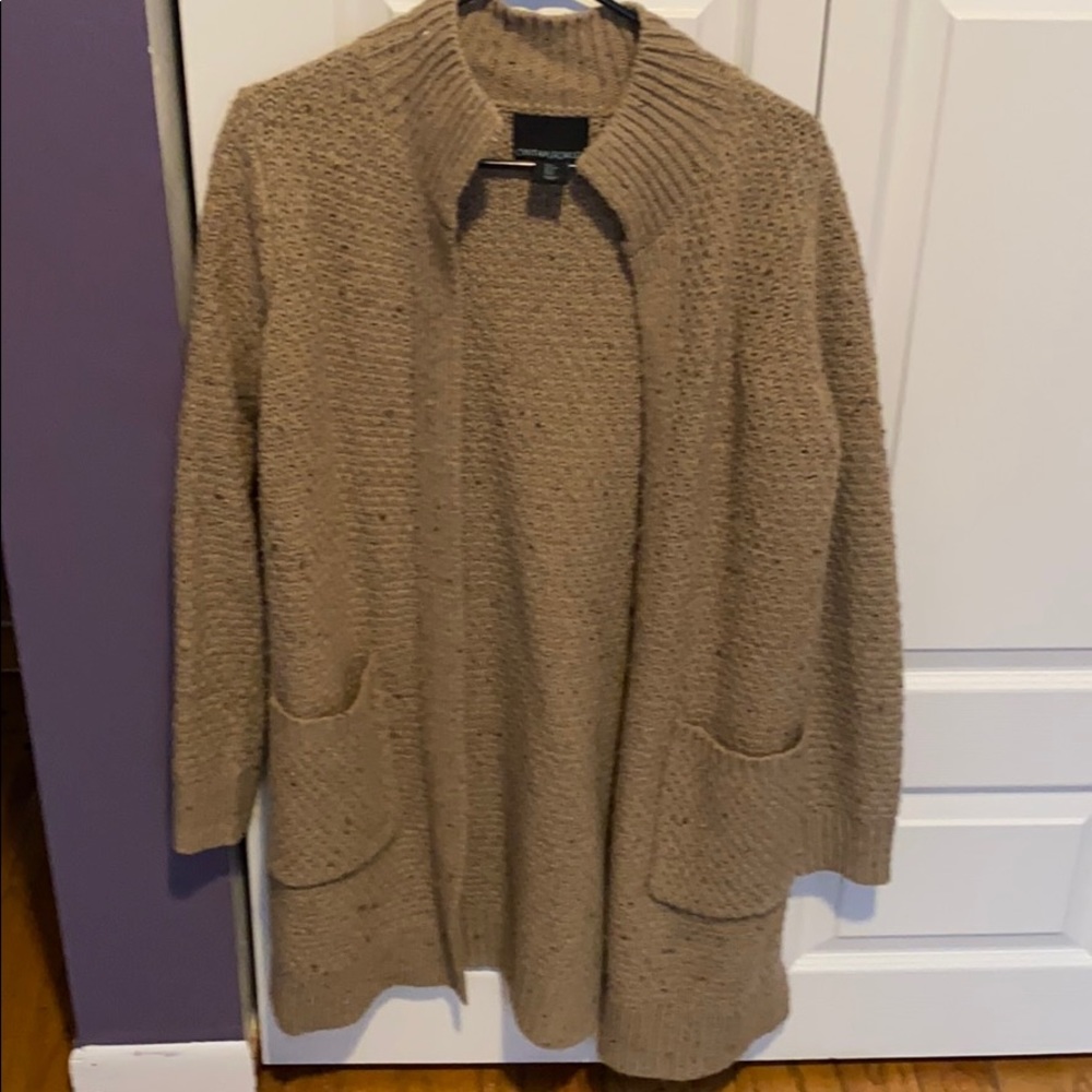 Cardigan sweater